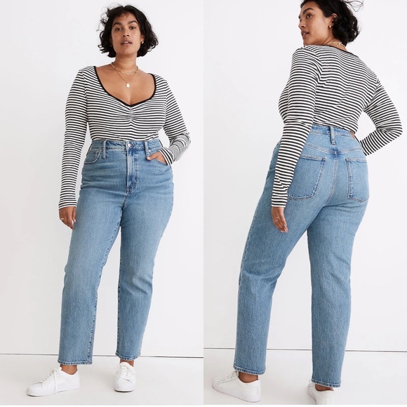 Madewell | The Curvy Perfect Vintage Straight Jean in Hoye Wash 33 - Picture 2 of 10